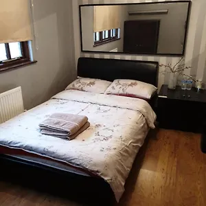  Homestay Master Near Heathrow