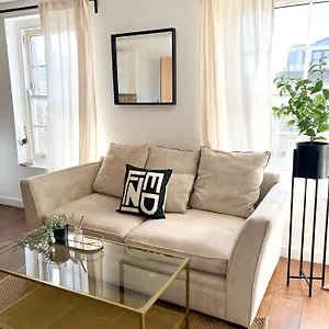  Apartment Stylish 1 Bedroom